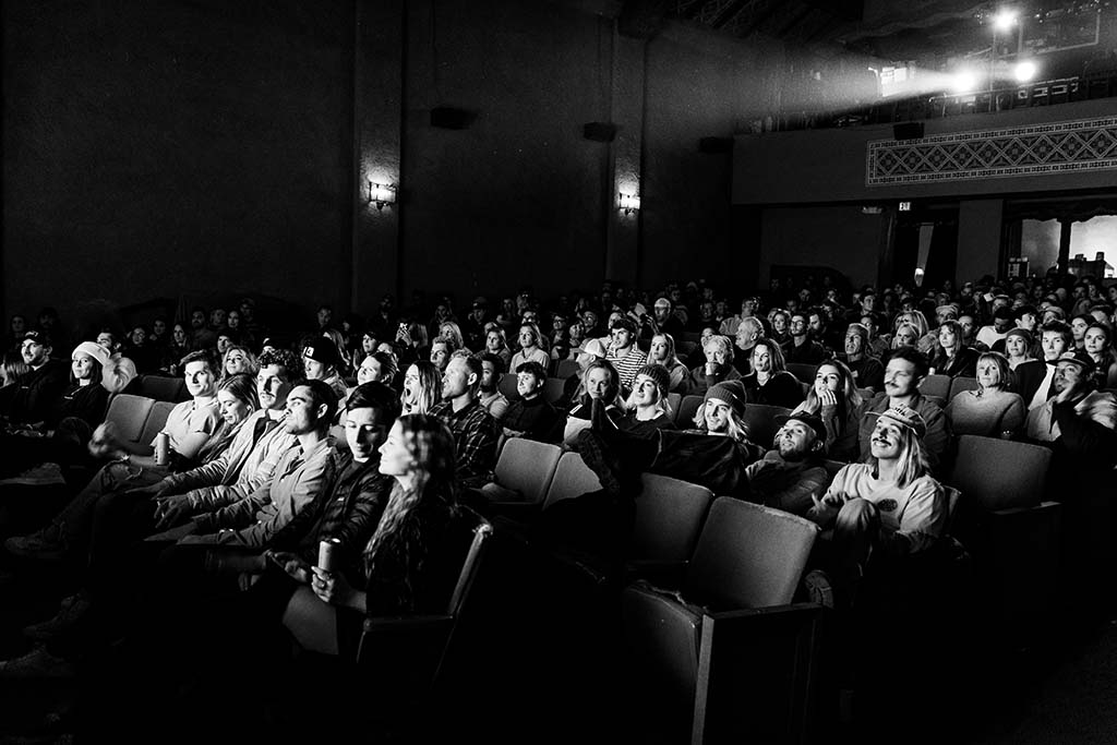 cinema goers img